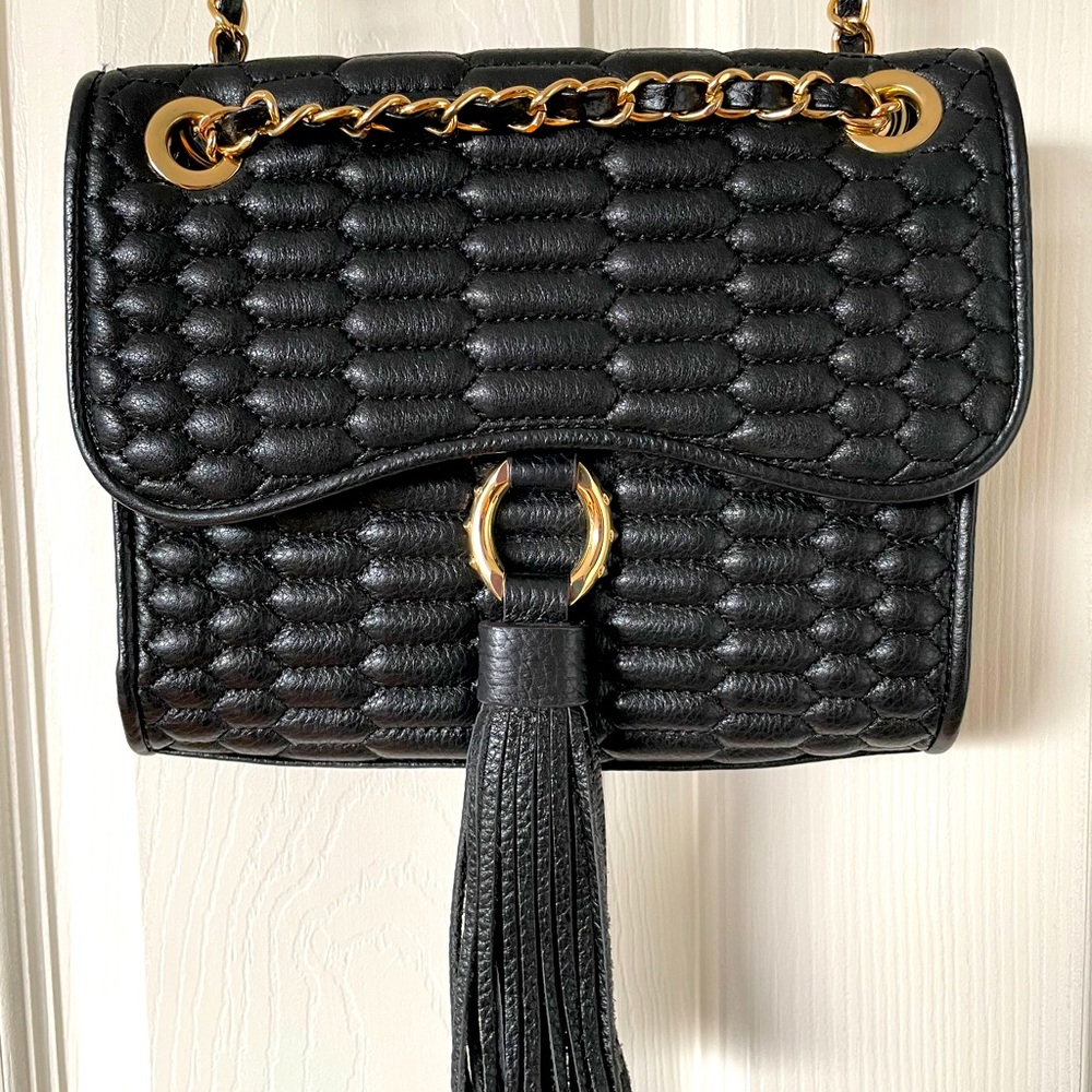 Genuine leather purse. Aimee Kestenberg